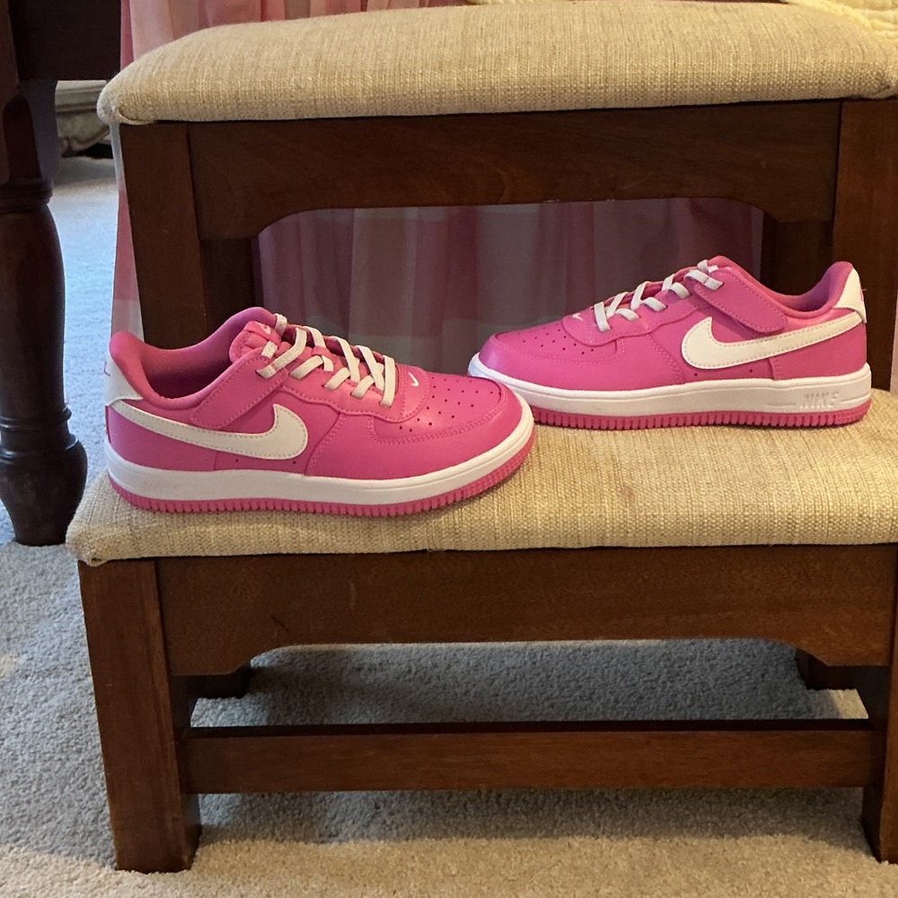 Nike Kids Fuchsia and White Sneakers